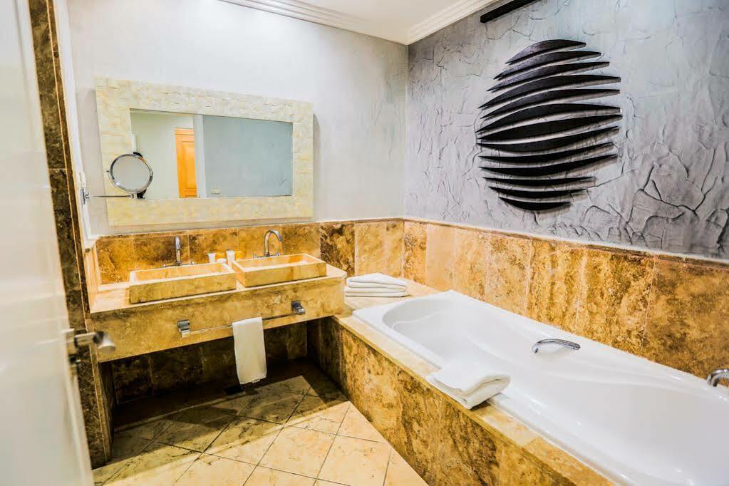 Ancora Cap Cana & Marina Suites Resort Punta Cana Extérieur photo